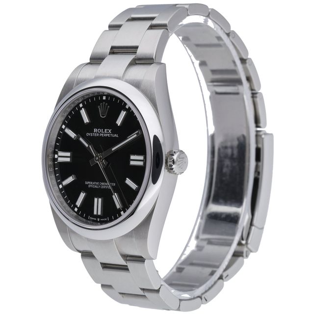 Rolex Oyster Perpetual 124300 Image 2